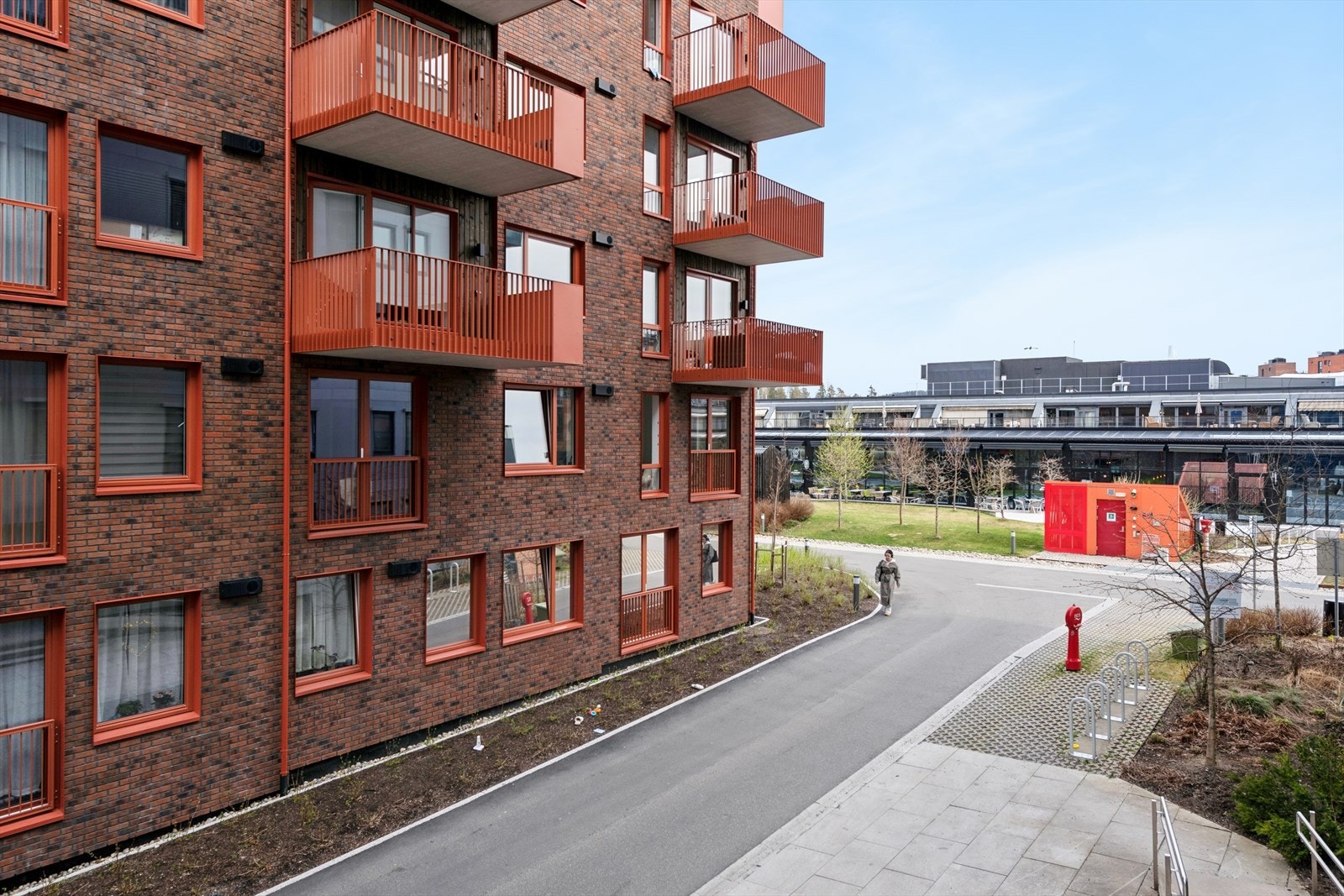 Eiendommen ligger et "steinkast" unna Triaden. Galleribilde