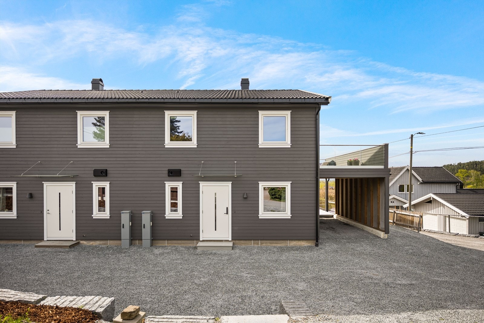 Felles gruset gårdsplass Galleribilde