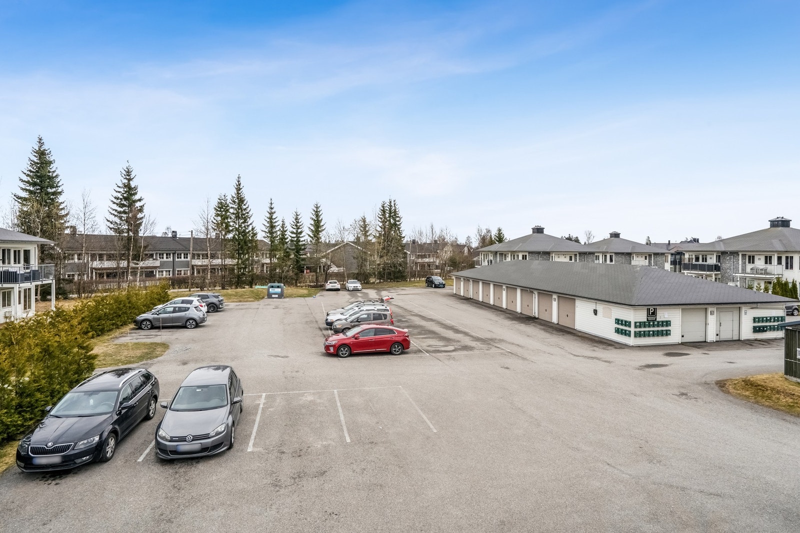 Sameiet har gjesteparkering også. Galleribilde
