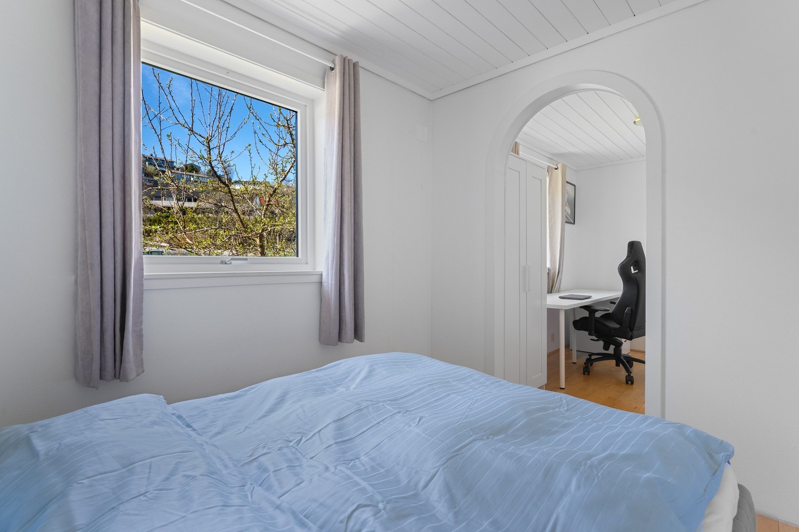Her har du gode muligheter for å etablere to soverom dersom ønskelig. Galleribilde