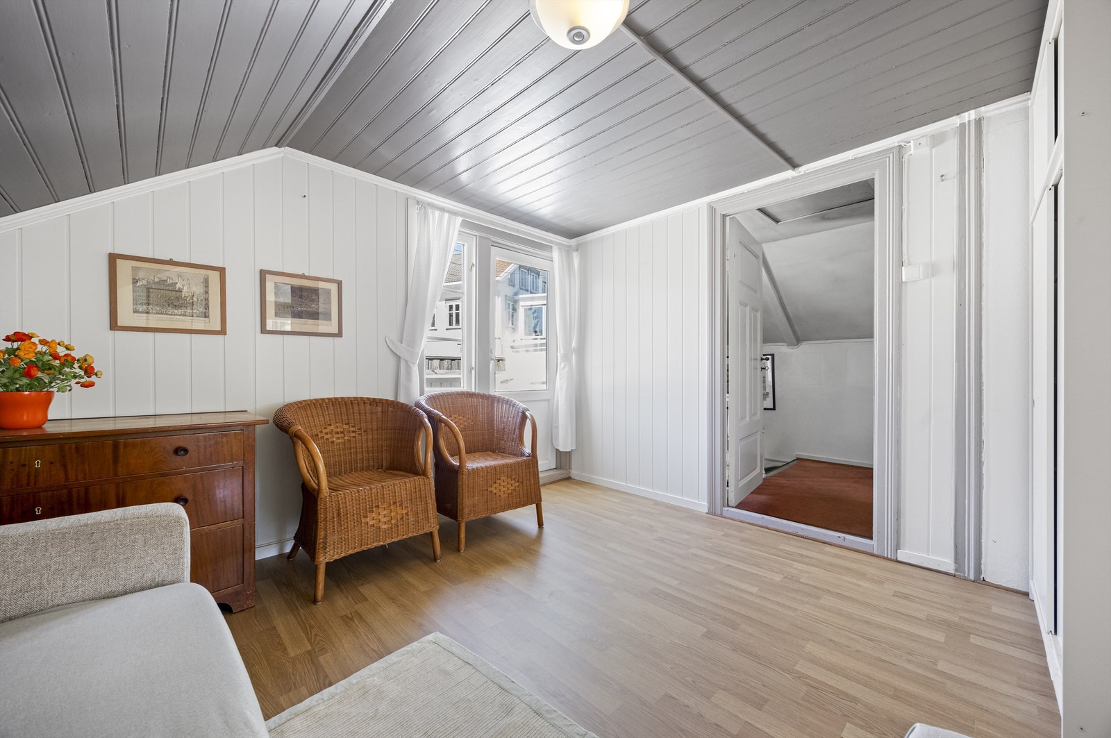Utgang til takterrasse fra soverom. Galleribilde