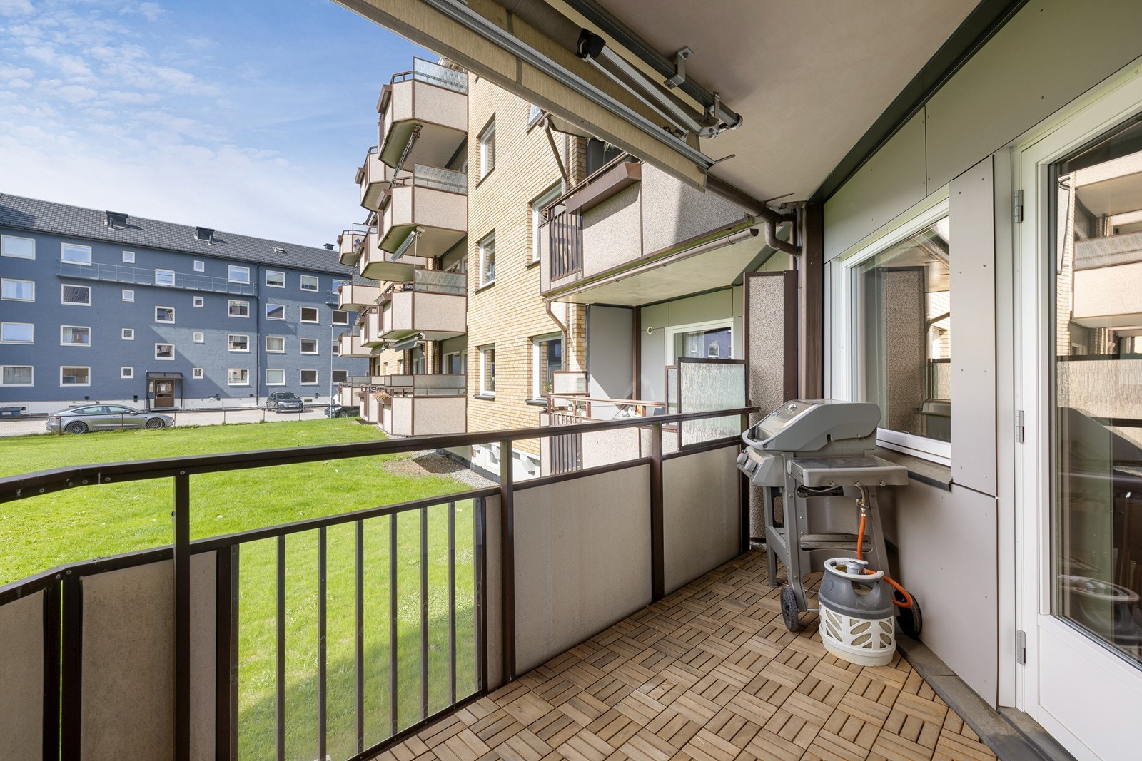 Fint utsyn til borettslagets fellesareal. Galleribilde