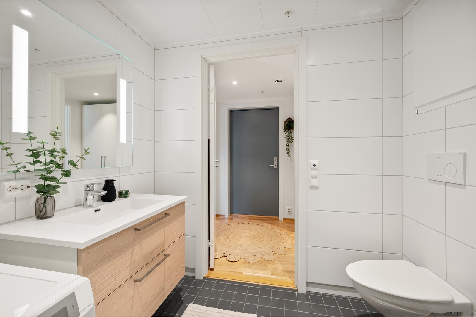 Det er også opplegg for vaskemaskin på badet. Galleribilde