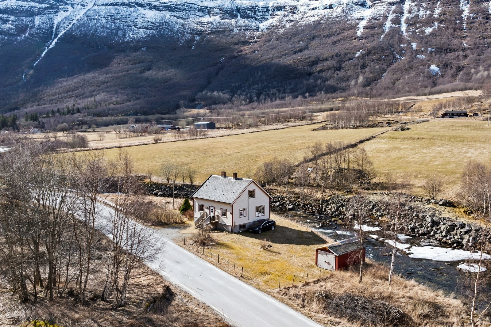 Nærområdet byr på flotte turmogelegheiter og naturopplevingar. Galleribilde
