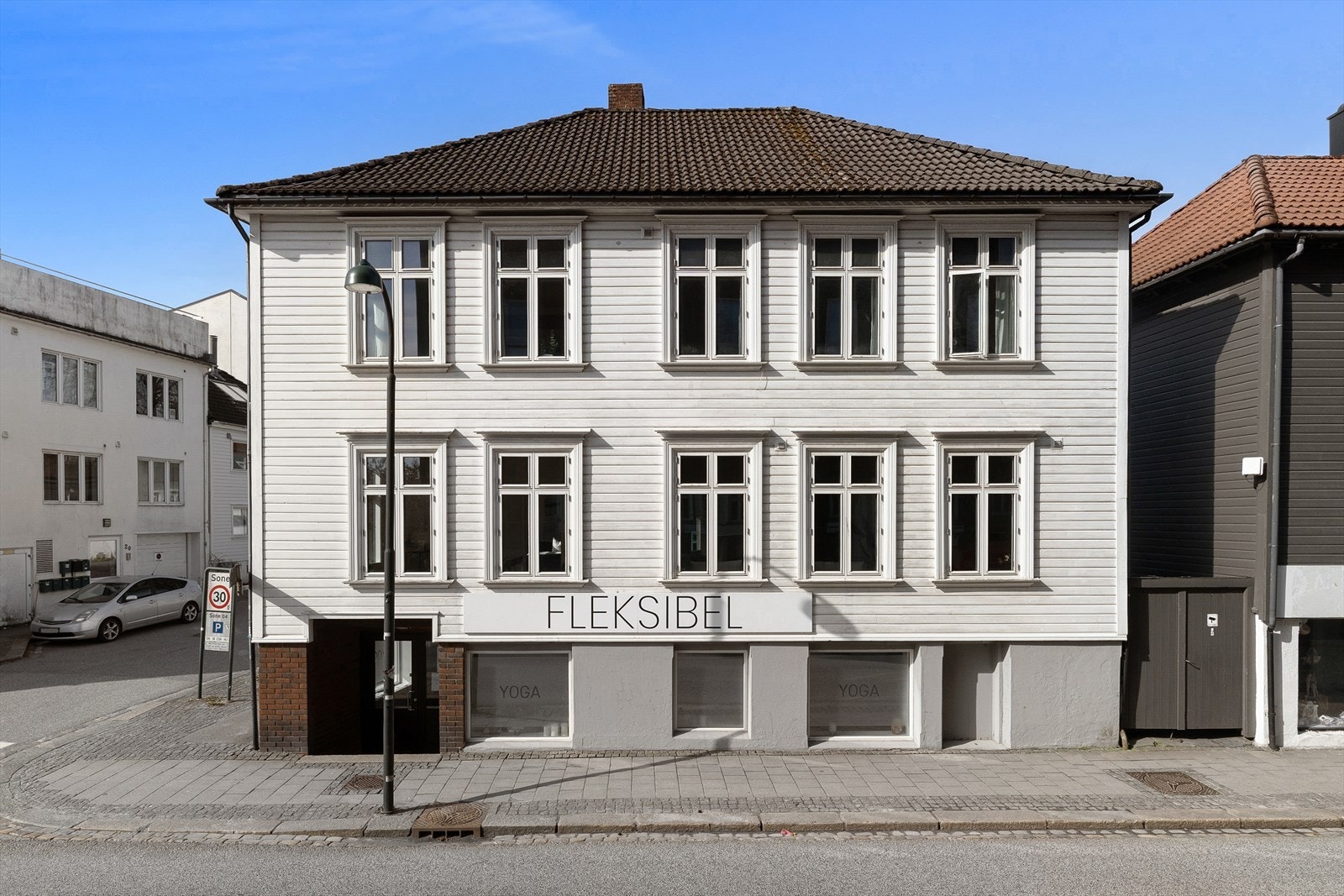 Uteområde. Galleribilde
