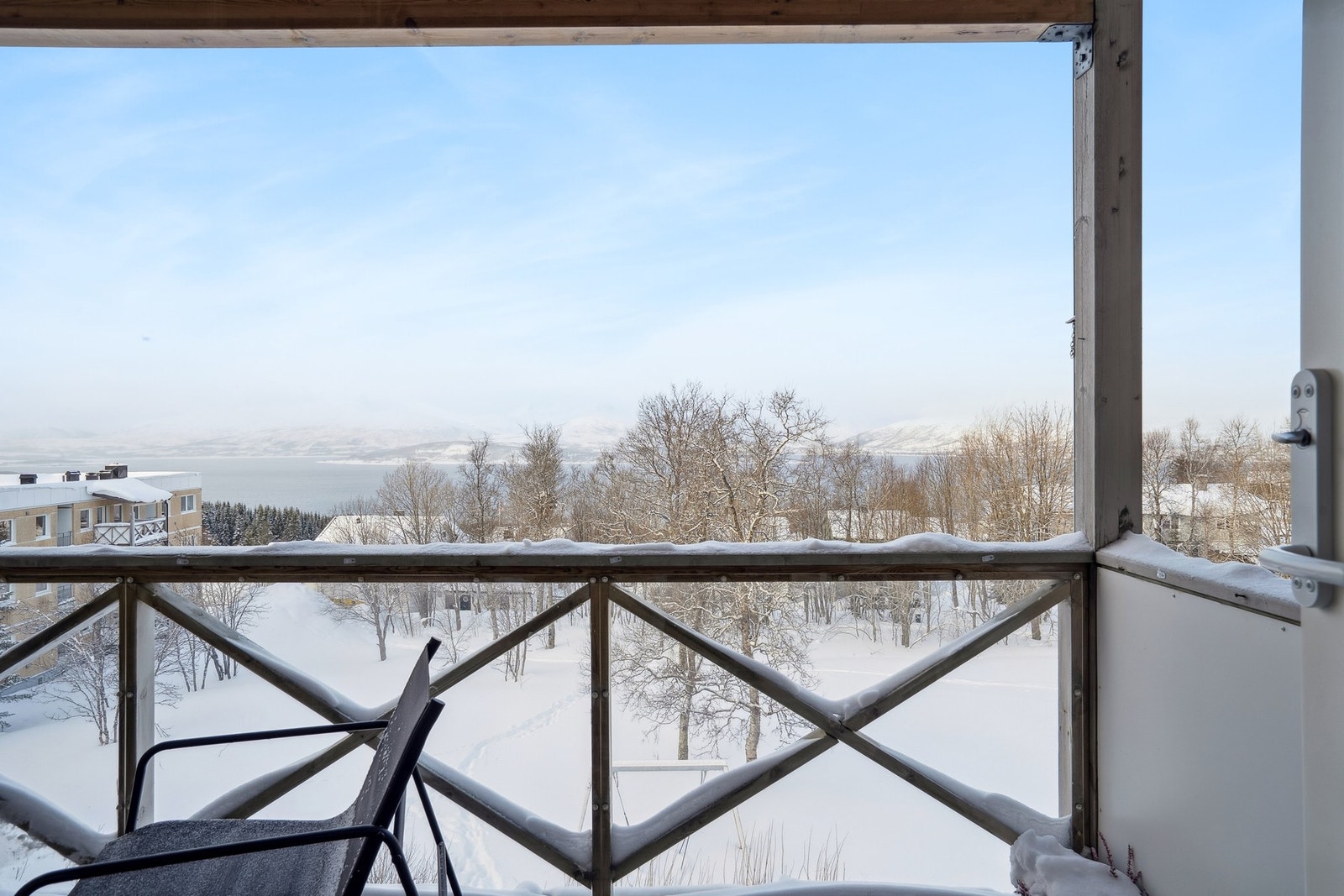 Balkong og utsikt Galleribilde
