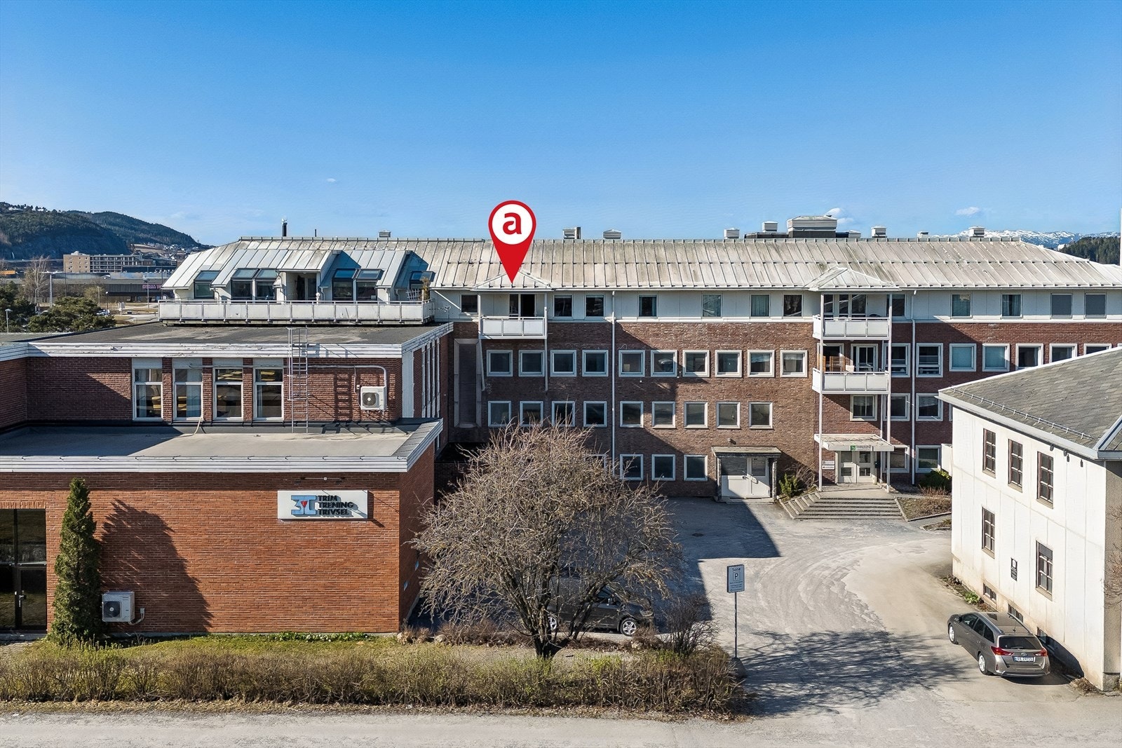 Velkommen til Strandvegen 22b - 3-roms leilighet på ca. 95 kvm. i Steinkjer sentrum. Foto: EFKT, Jonas Kvello) Galleribilde