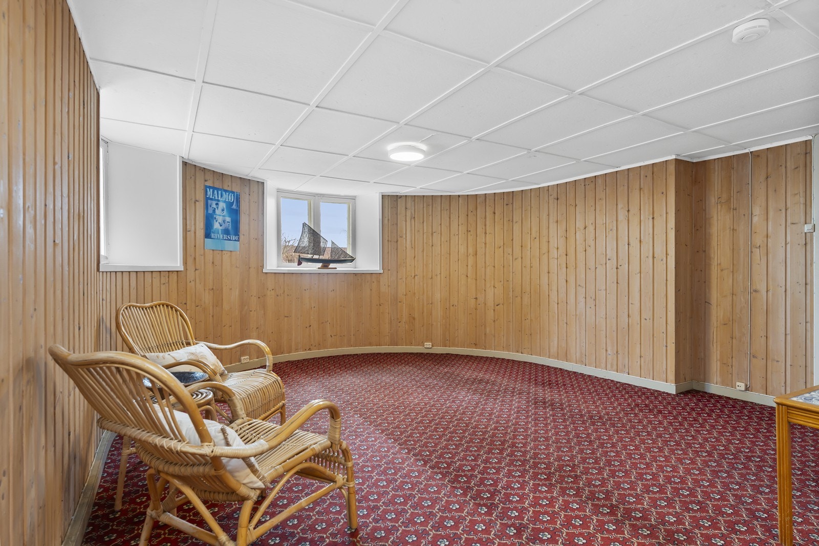 Innredet rom underetasje (omsøkt/godkjent som disponibelt rom/tilleggsdel) Galleribilde