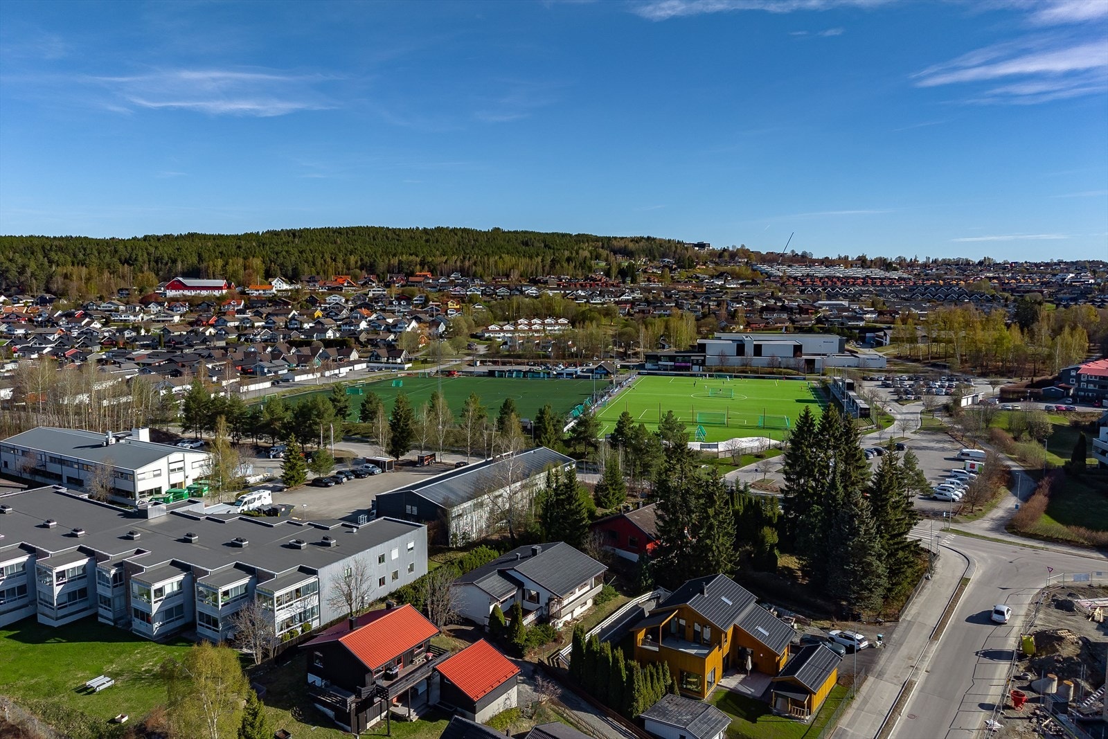 Det er også kort vei til Prestrudbana med en rekke aktiviteter og tilbud for barn og unge. Galleribilde
