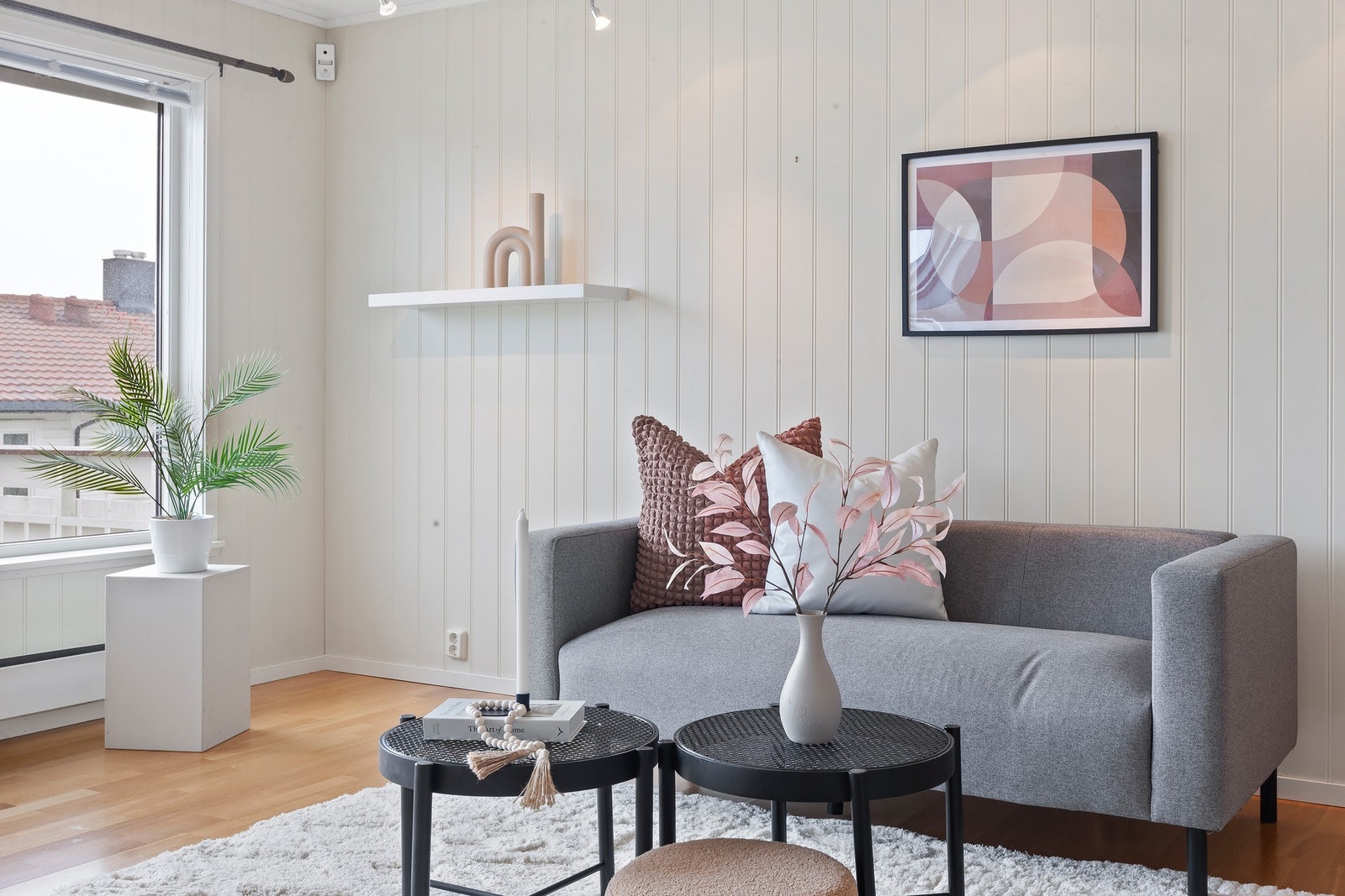 Gode møbleringsmuligheter med mulighet til flere soner. Galleribilde