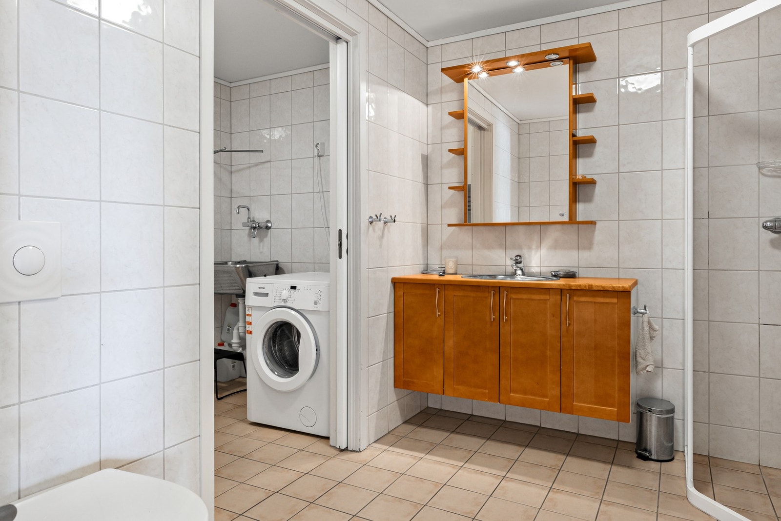 Vaskerommet ligger i praktisk tilknytning til badet Galleribilde