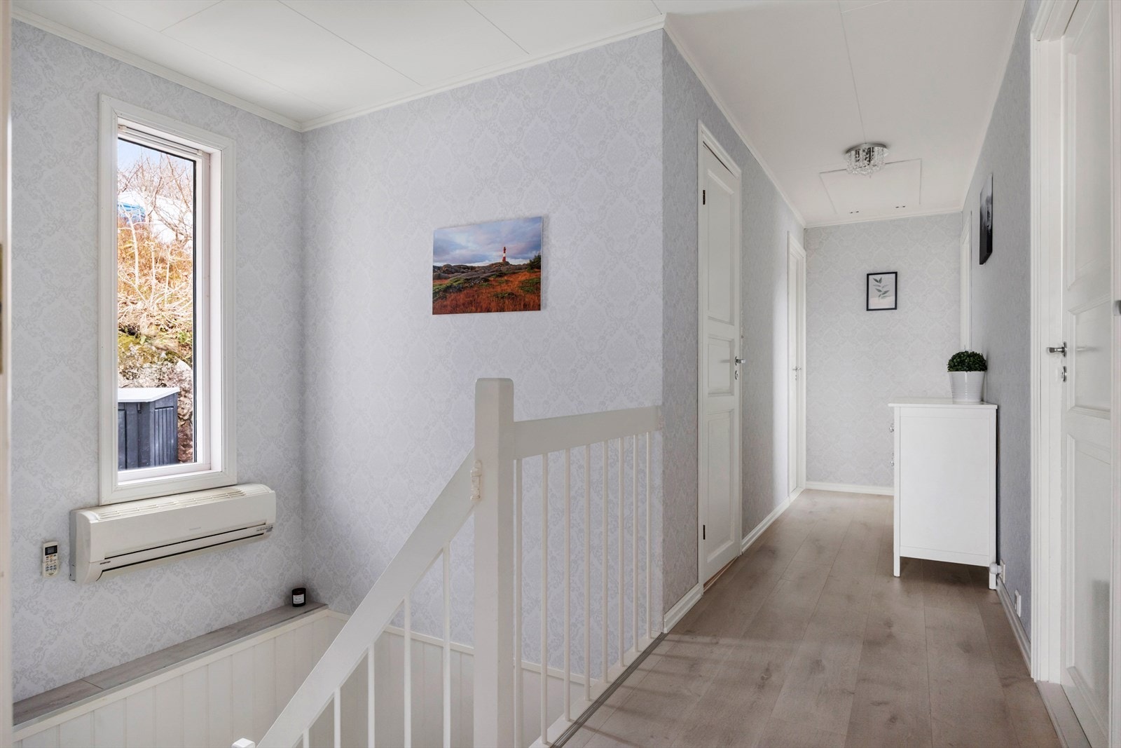 Hall/innvendig gang Galleribilde