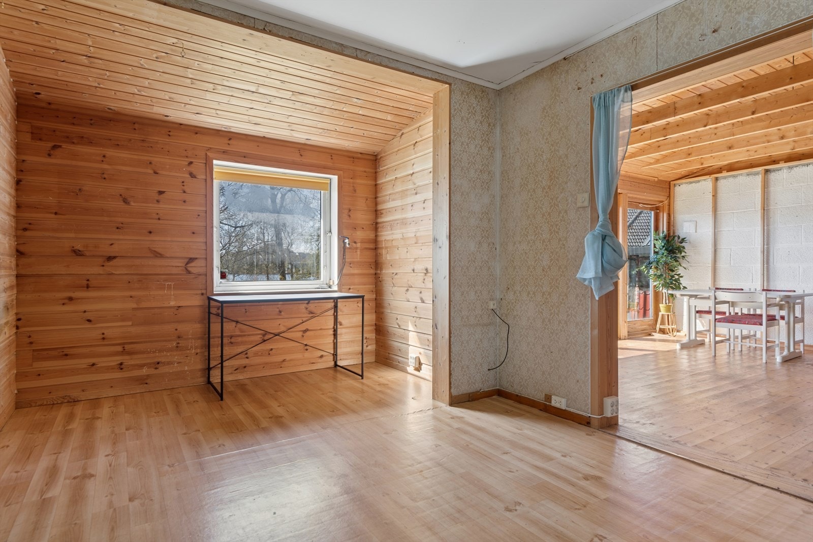 Stue i underetasjen. Galleribilde