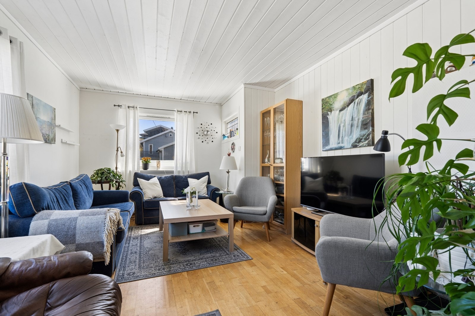 Stue i leilighet i 1.etg Galleribilde
