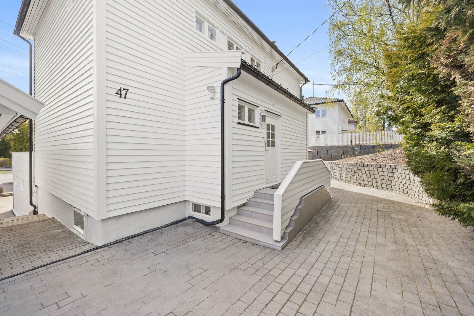 Pent og innbydende inngangsparti. Galleribilde