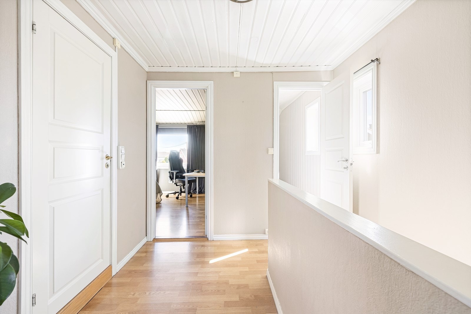 Gangen i andre etasje gir adkomst til soverommene og badet. Galleribilde