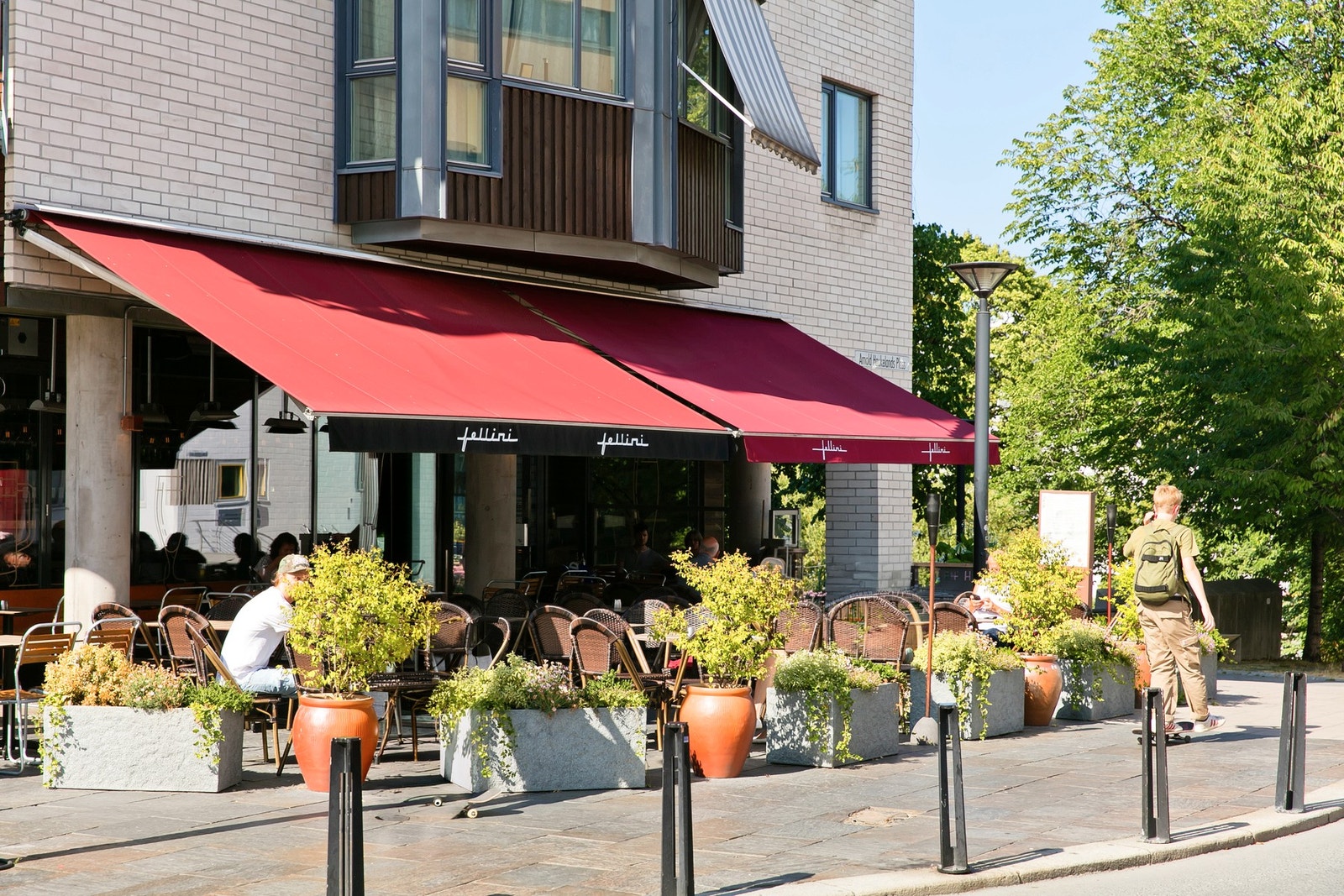 Nærområdet - Umiddelbar nærhet til Sandvika sentrum med "alt" man skulle ha behov for. Galleribilde