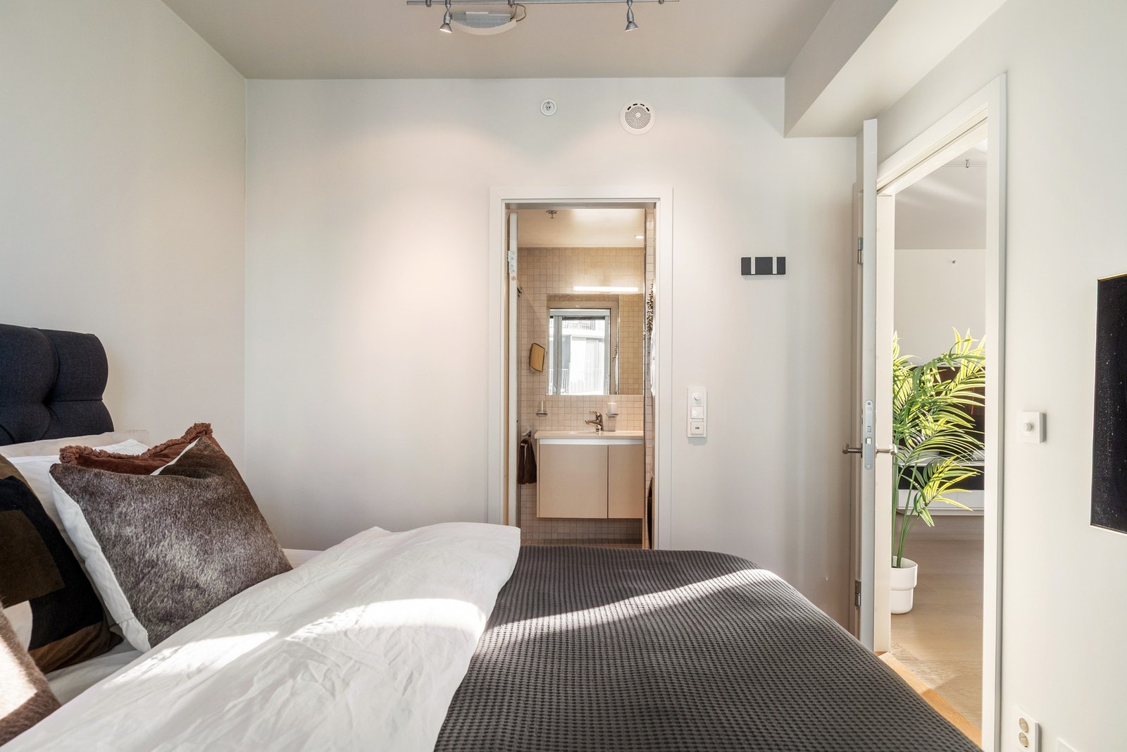I tillegg har dette soverommet bad "en- suite". Galleribilde