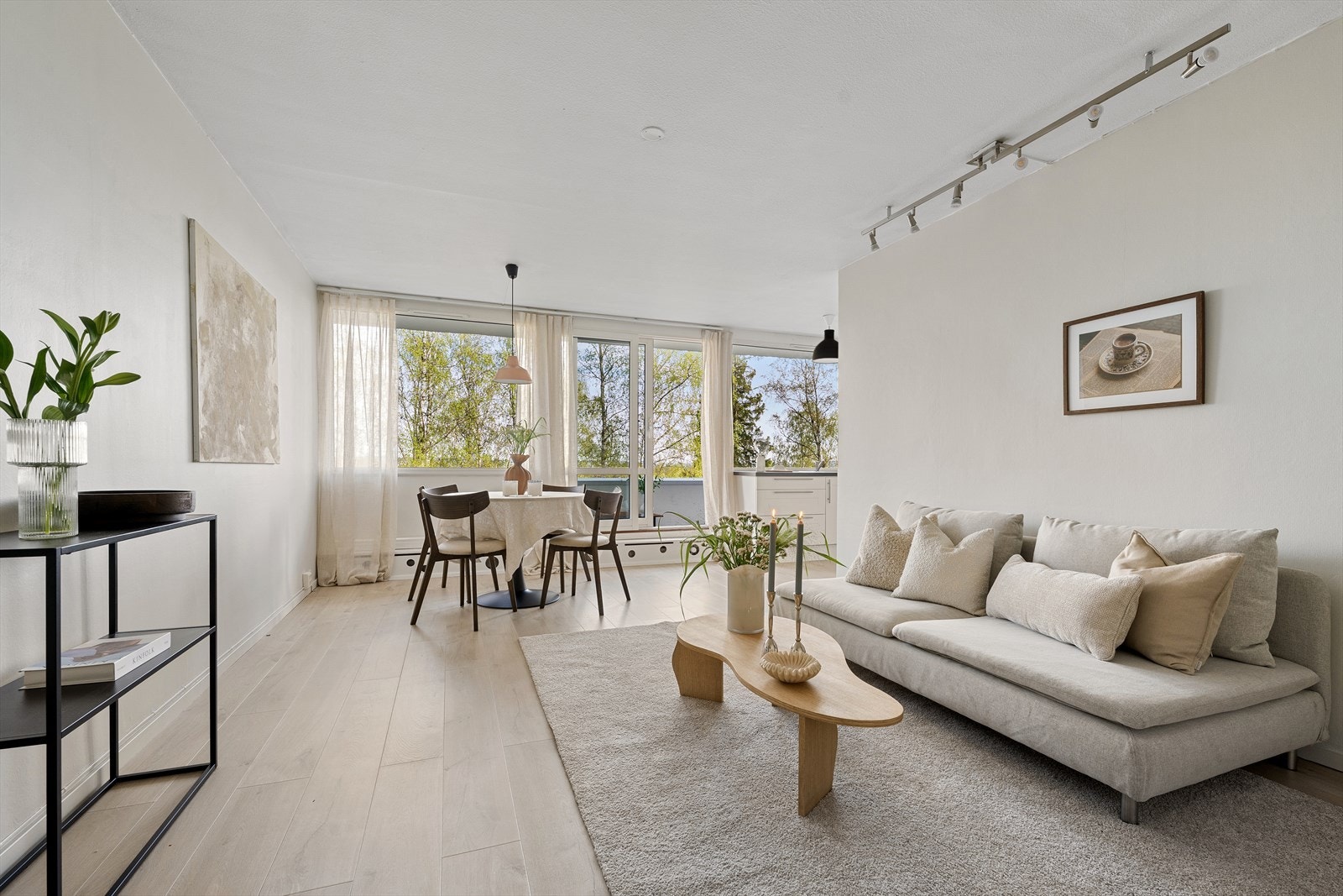 Velkommen til Bjørnekollen 27! - presentert av Eystein Garathun Næss v/Nordvik Bærum. (Foto: Arne N. Schram) Galleribilde