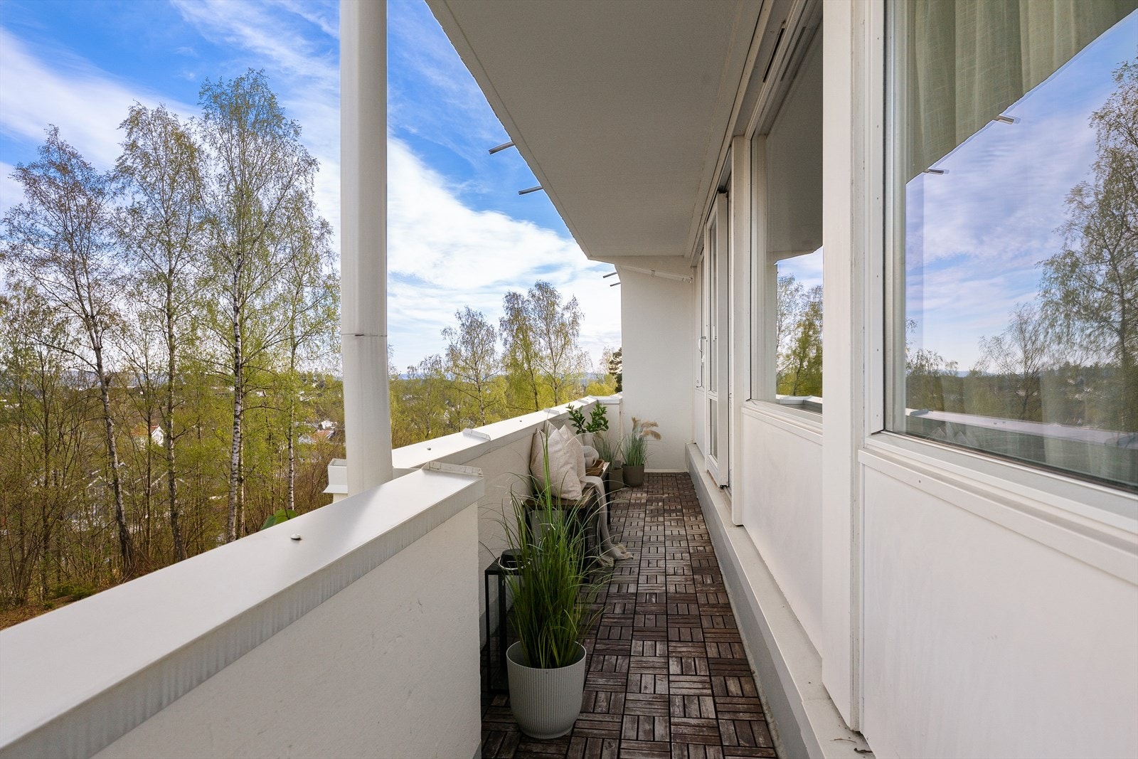 Her bor du med flott østvendt utsikt mot Oslofjorden Galleribilde