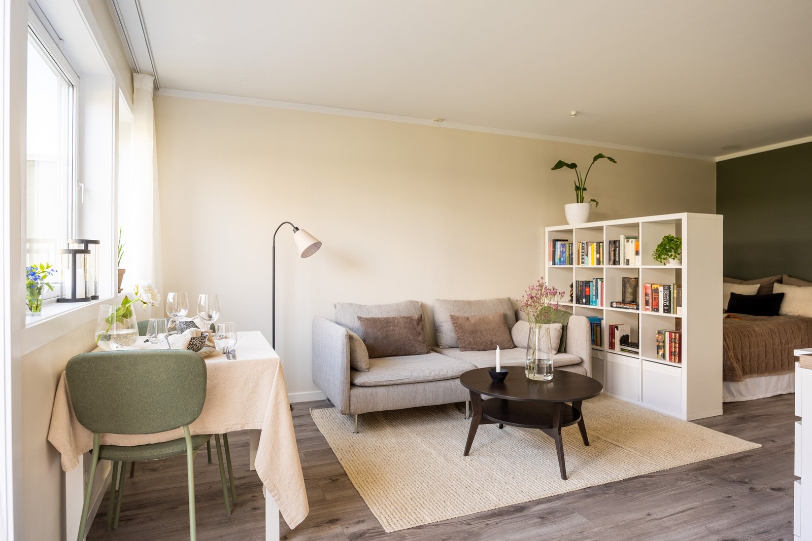 Det er god plass til å innrede i ulike soner. Galleribilde