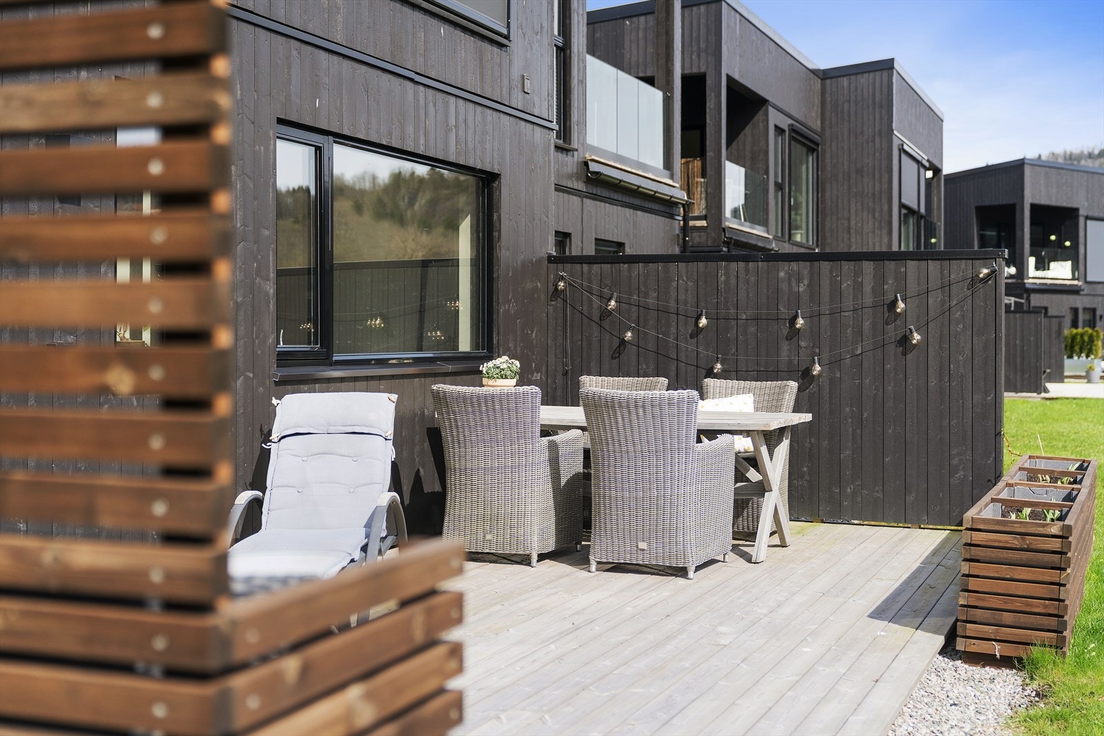 Solrik terrasse Galleribilde
