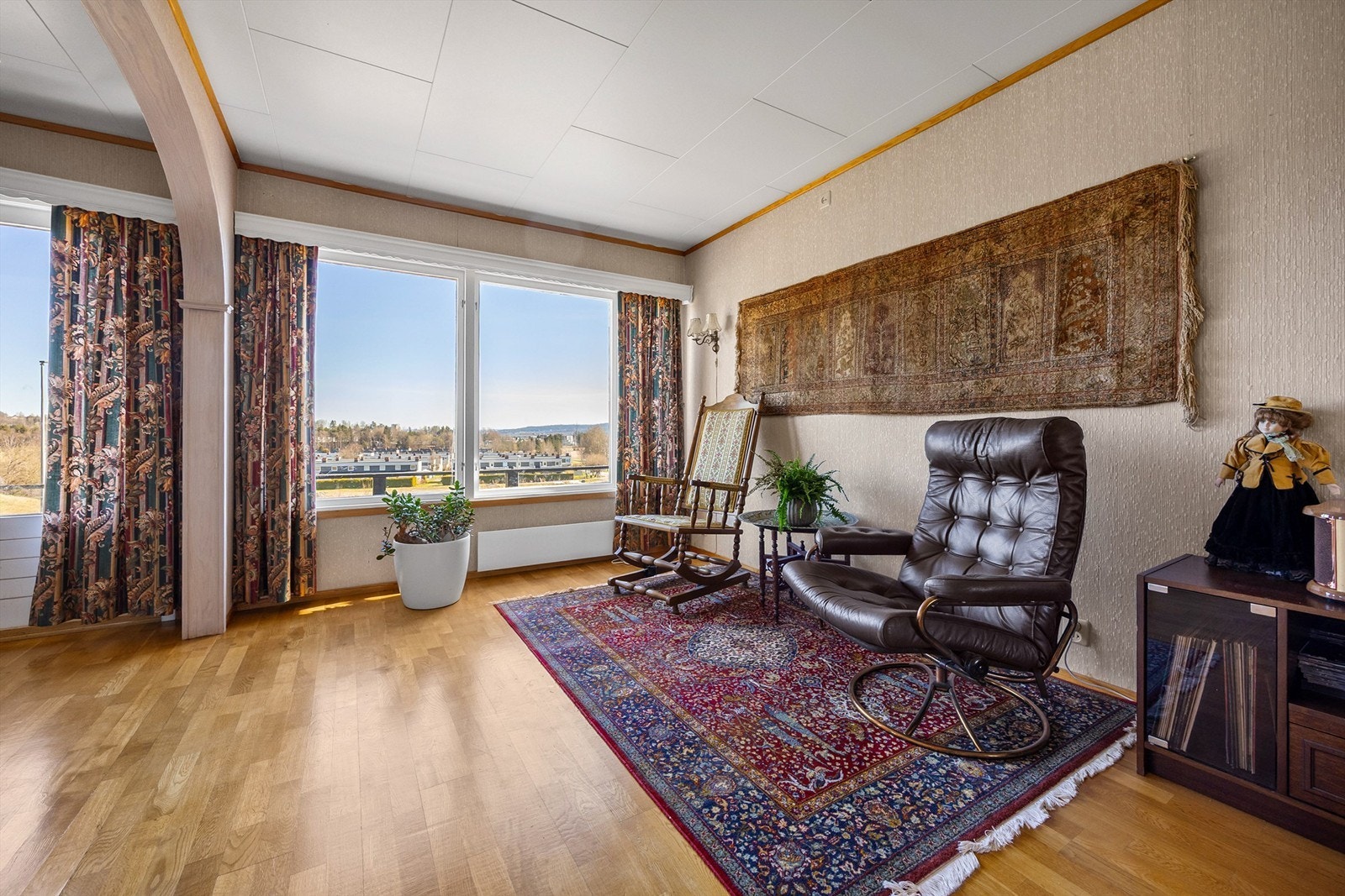 En egen krok i stuen, ideell for en lesestol eller en liten arbeidsplass. Galleribilde