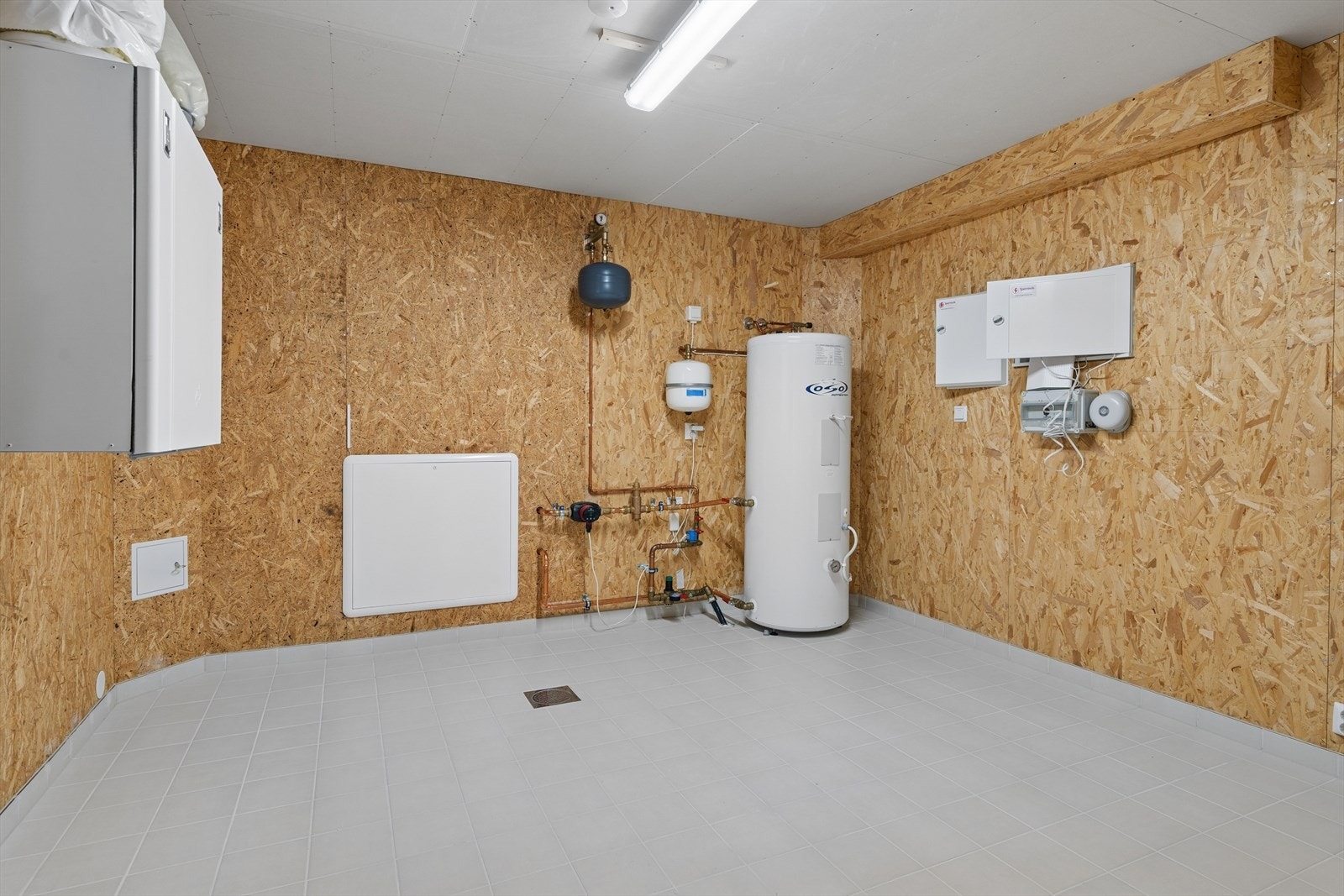 Stort teknisk rom. Galleribilde
