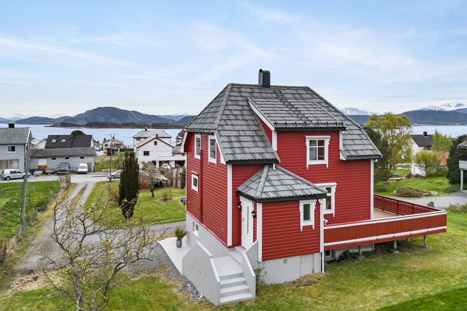 Proaktiv Eiendomsmegling v/ Jon Kristian Valderhaug Røsok har gleden av å presentere Nordstranda 70! Galleribilde