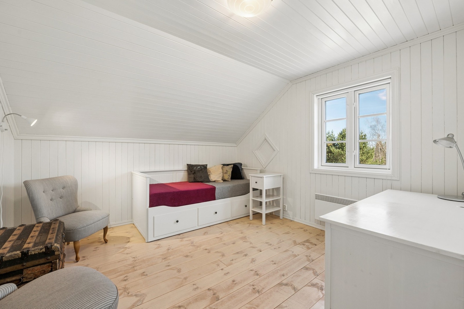 Soverom 2 er også av god størrelse. Galleribilde