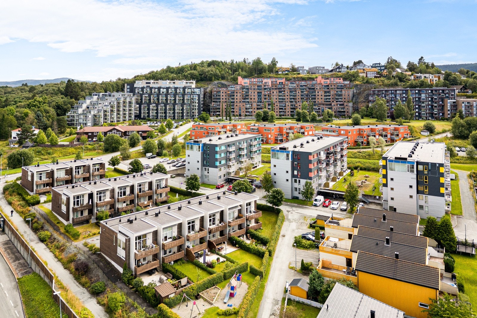 Dronebilde over Bergheim Galleribilde