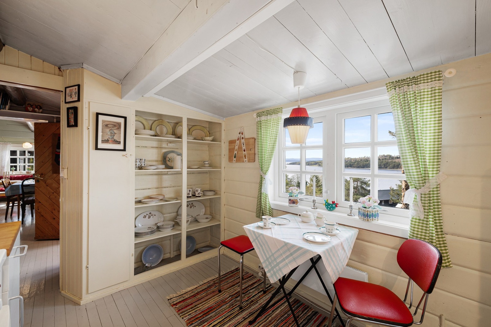 Utstranda 98 | eiendomsmeglerne Ringerike Galleribilde