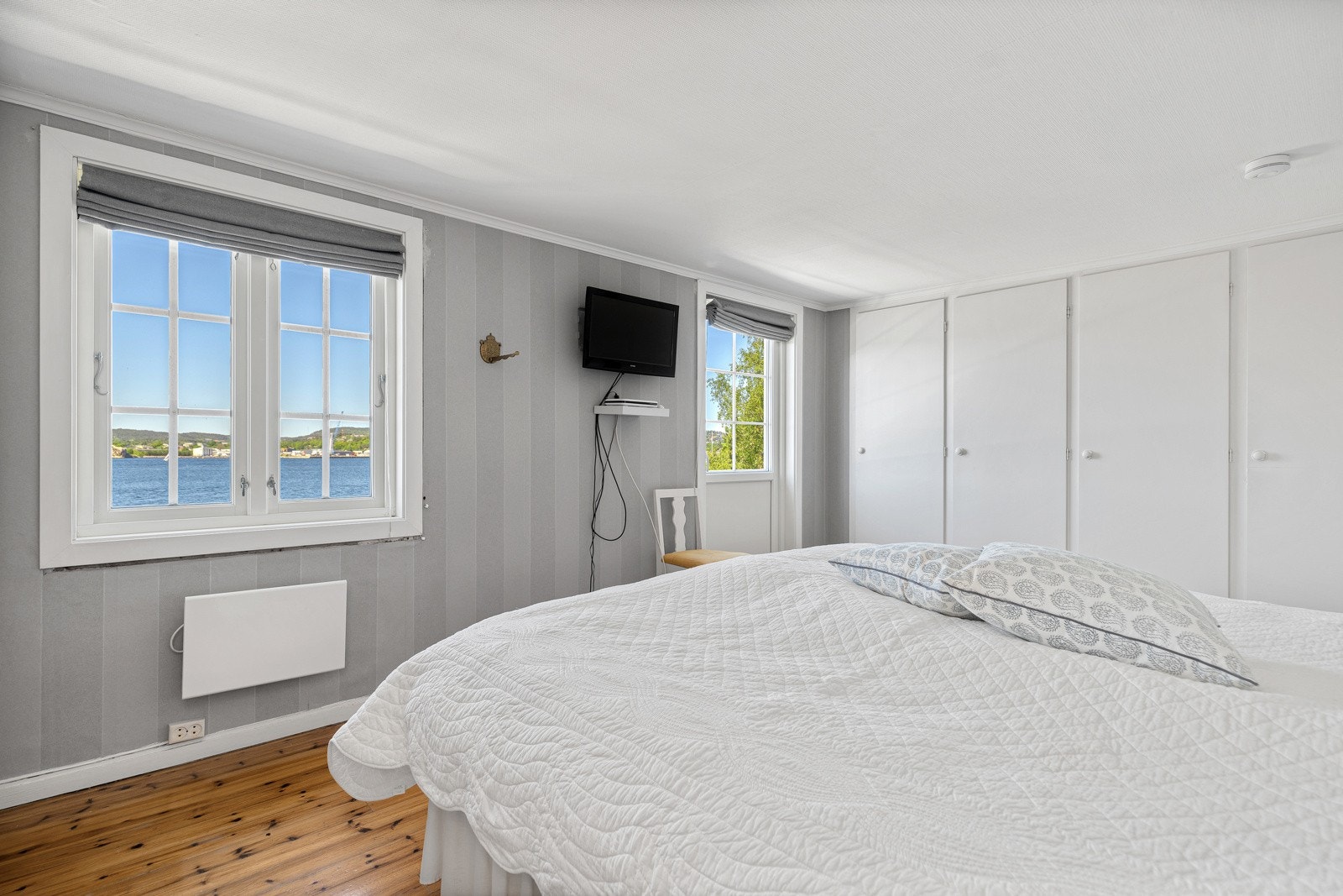 Soverom 1, godt med skapplass Galleribilde