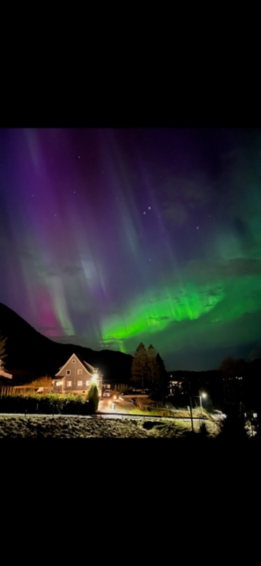 Herlandsfossen 51 by night Galleribilde