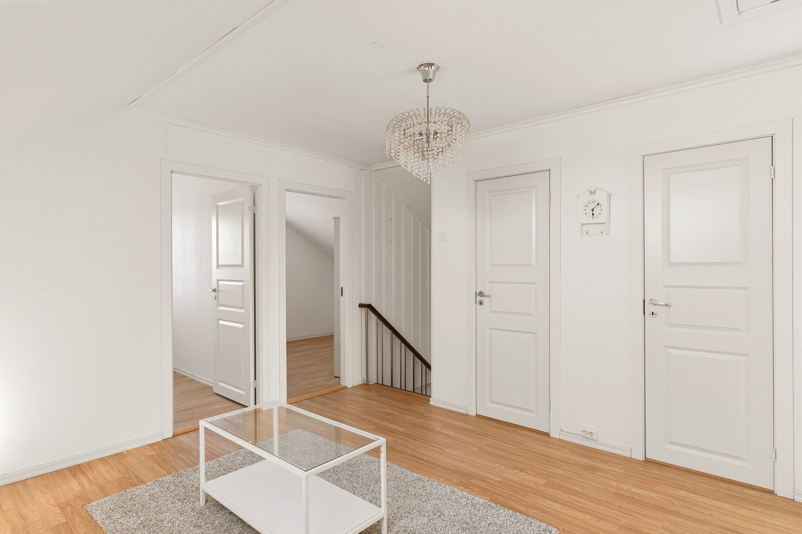 Loftstuen i andre etasje gir en ekstra, fleksibel sone for familien. Galleribilde
