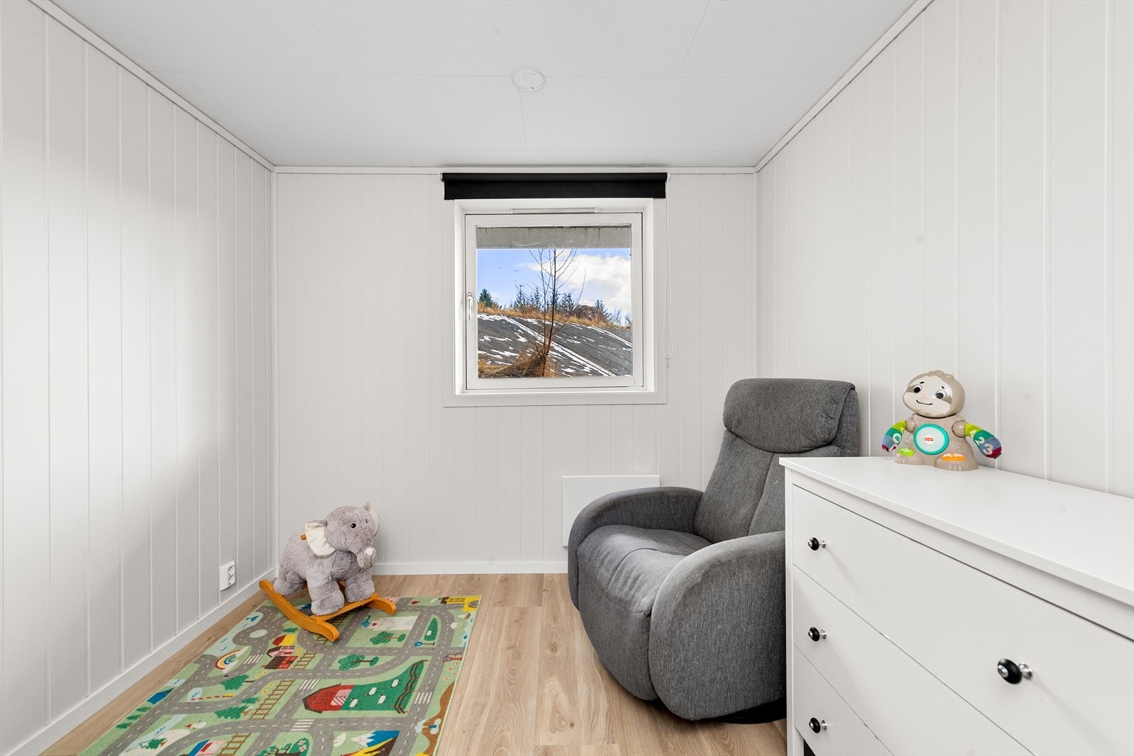 Rom innredet som soverom - ikke godkjent innredet Galleribilde