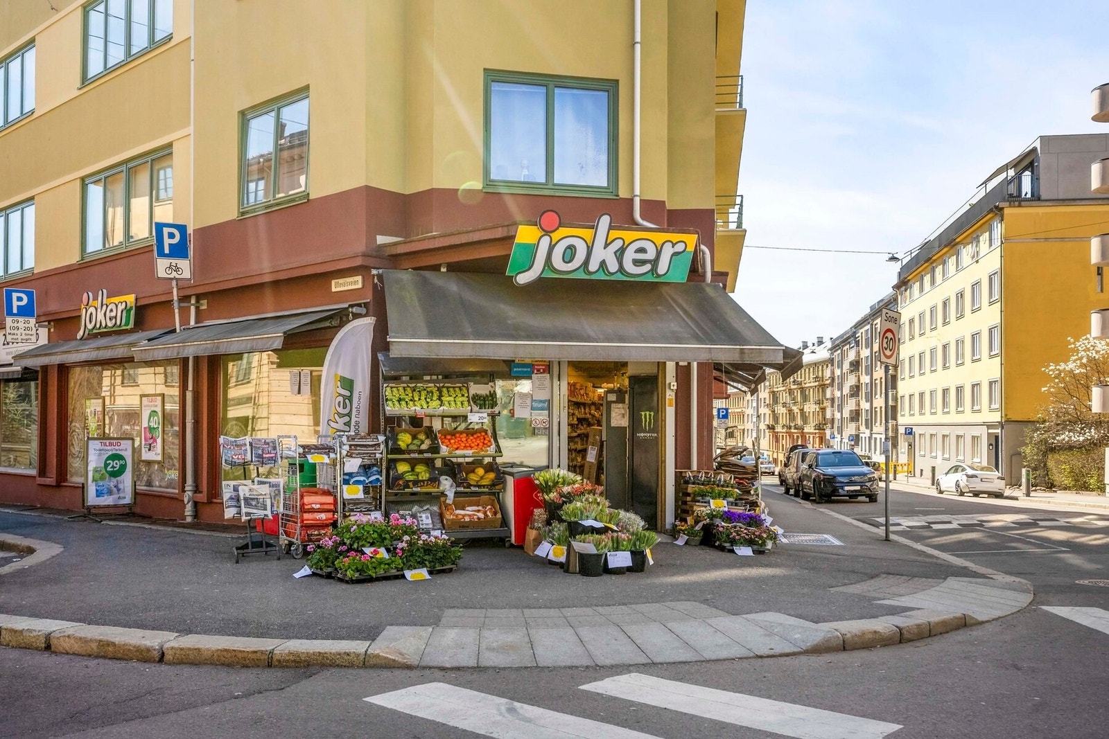 Flere koselige kafeer, restauranter, barer etc i gangavstand Galleribilde
