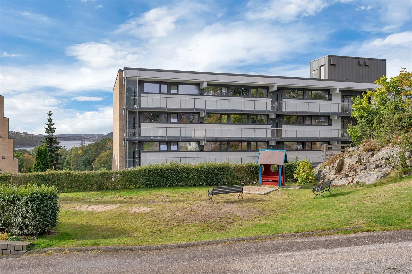 Flott opparbeidet fellesarealer Galleribilde