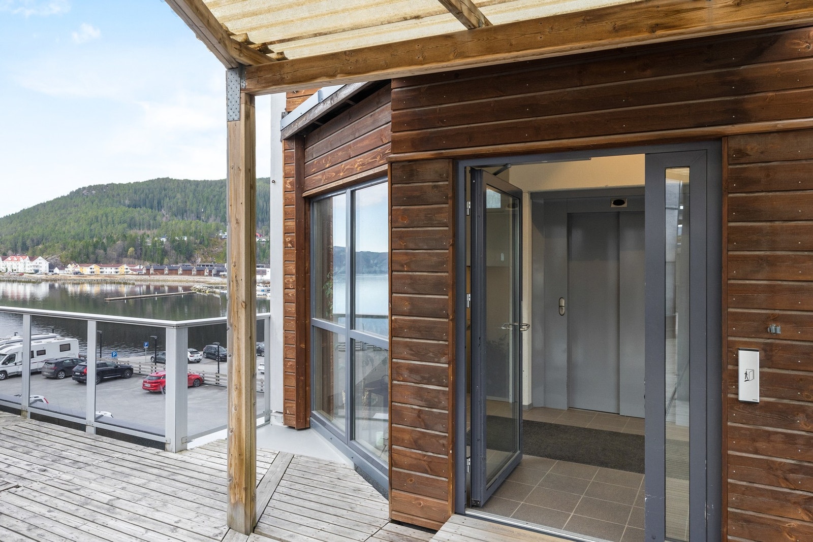 Det er heis i bygget Galleribilde