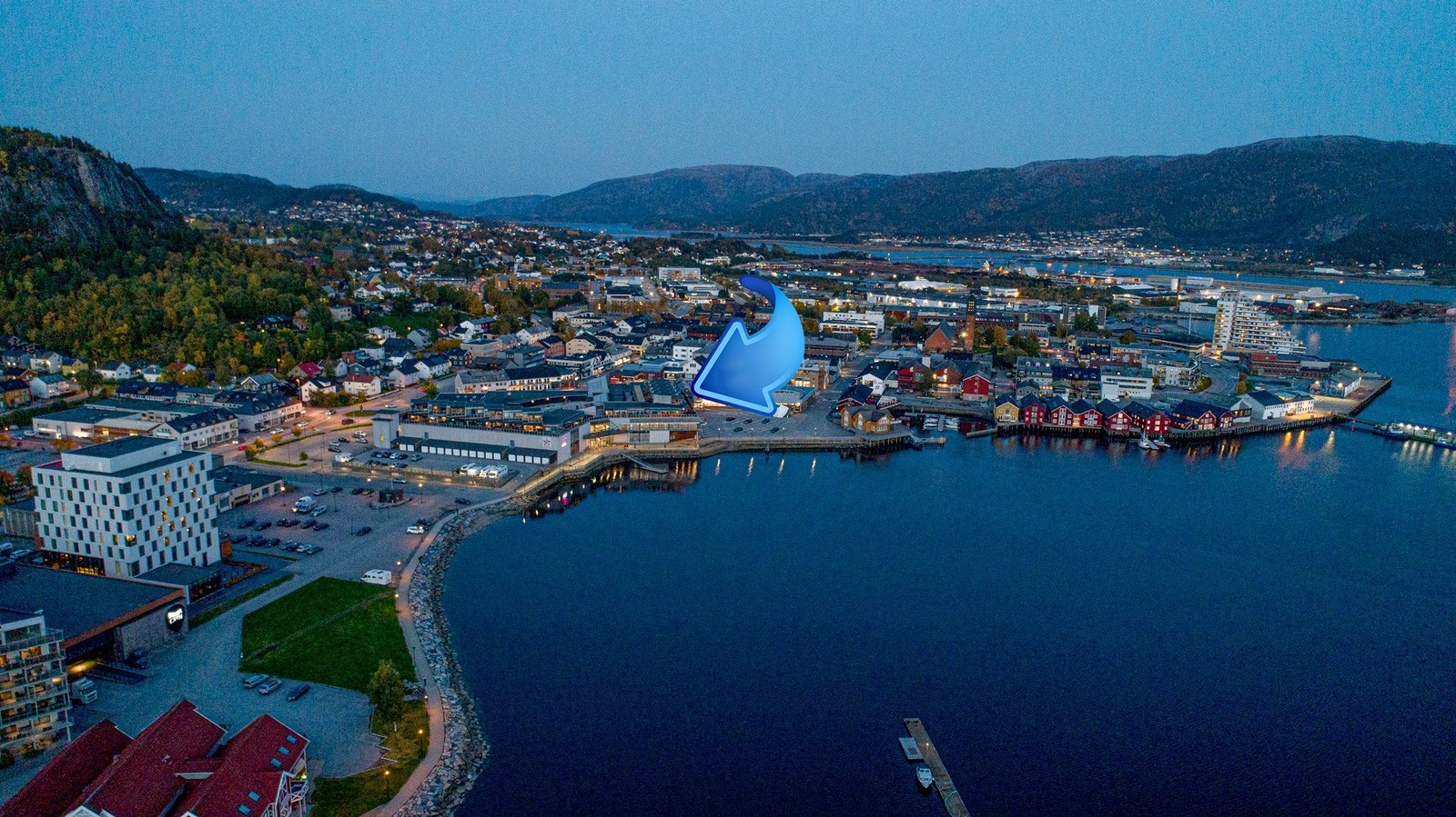 Namsos by i vakker kveldsdrakt Galleribilde