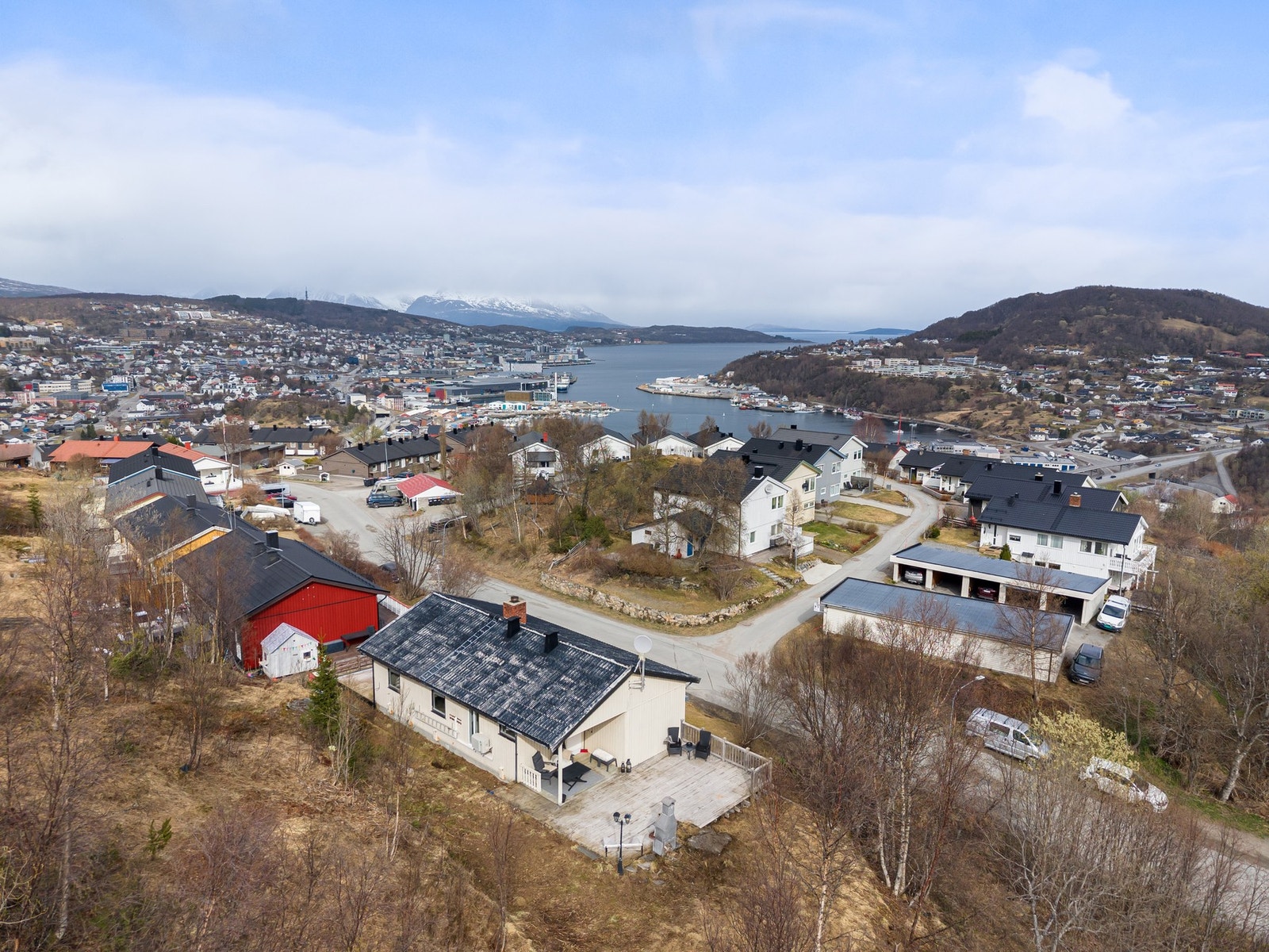 Det er kort vei til barnehage, skole og dagligvare Galleribilde