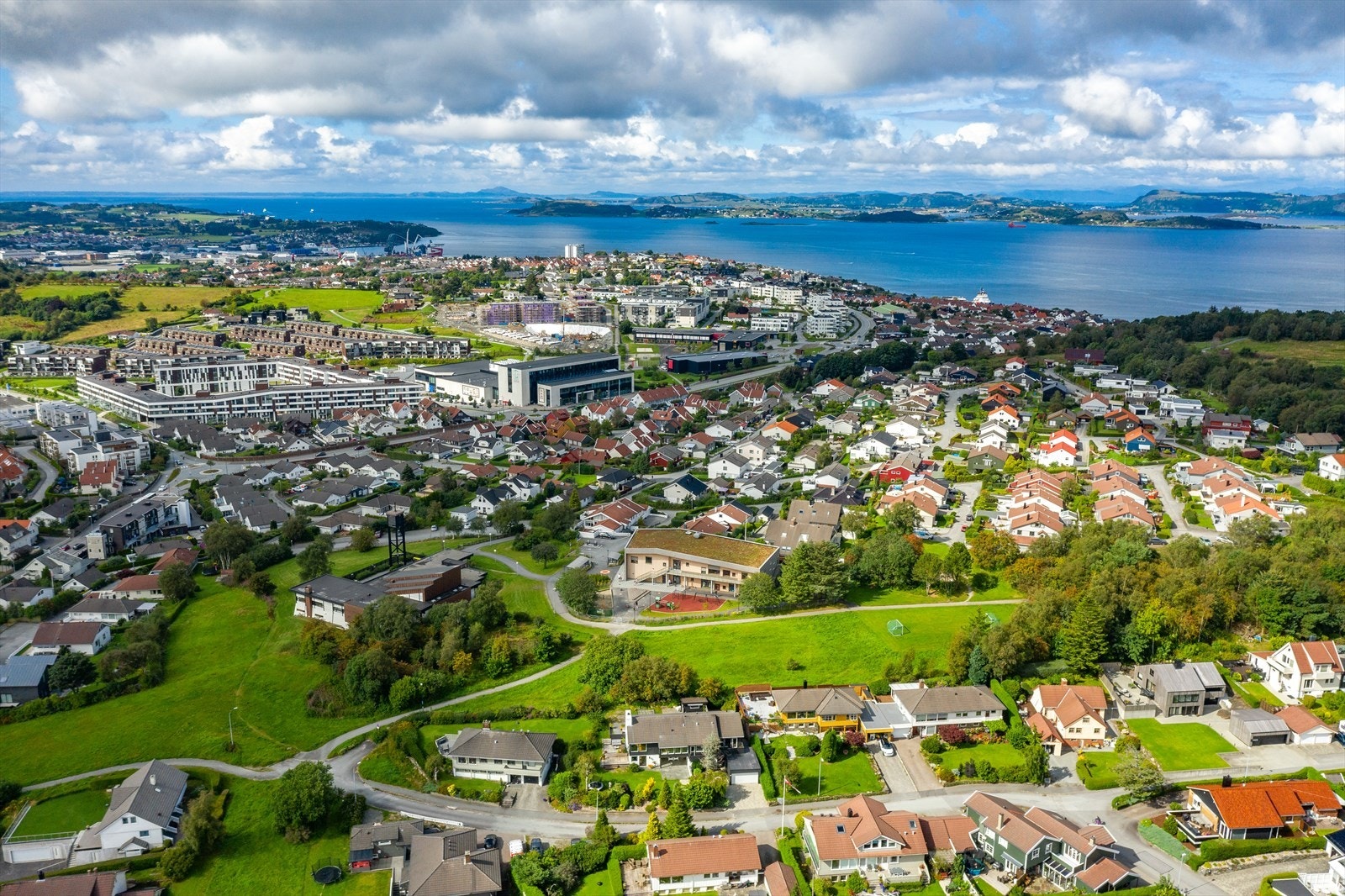 objpict_6700149167953_0.jpg Galleribilde