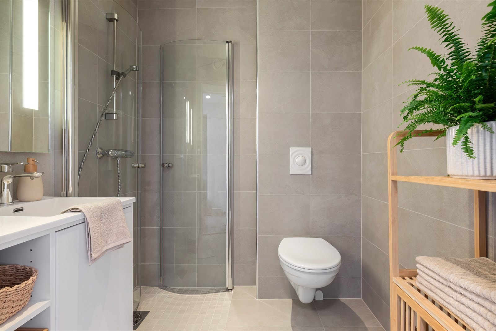 2.etg - Flott bad fra 2019 Galleribilde