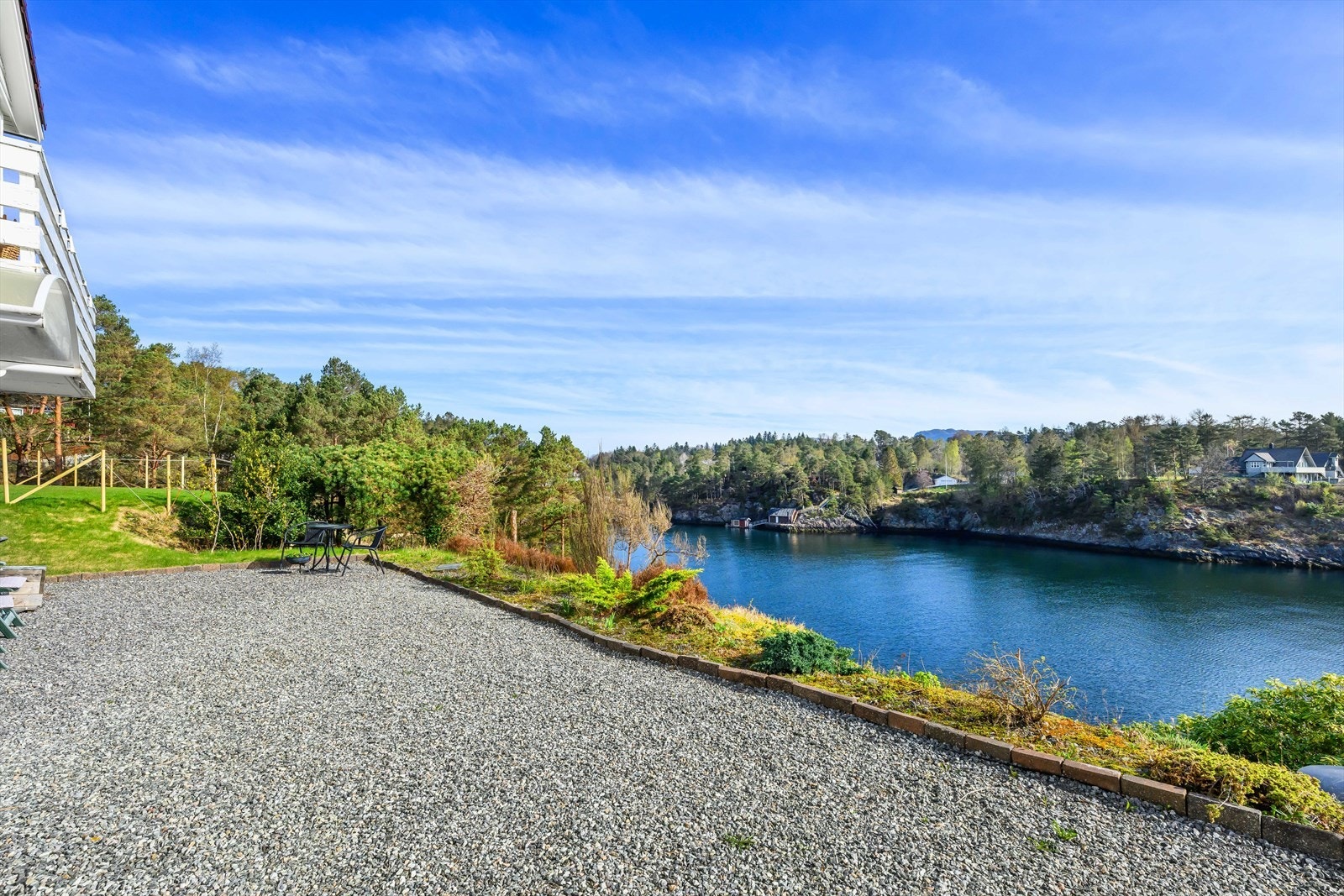 Utleiedelens uteområde mot øst. Galleribilde