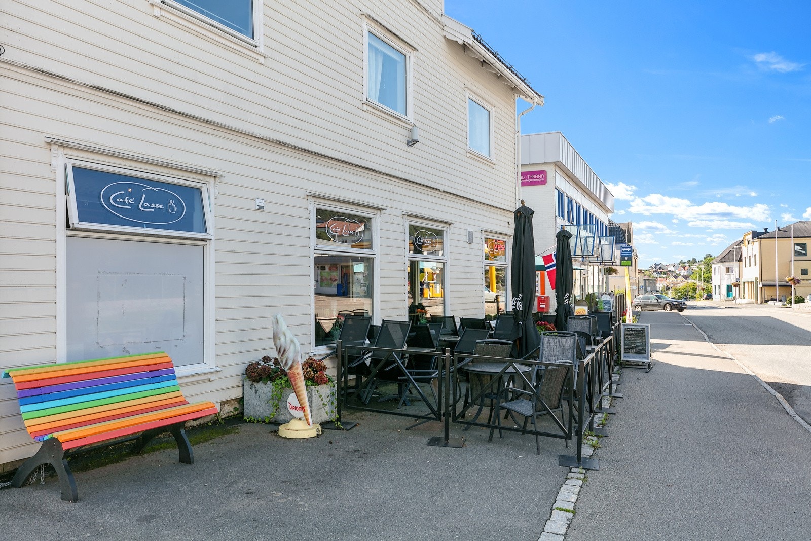 Lokal Cafe/Pizza restaurant. Galleribilde