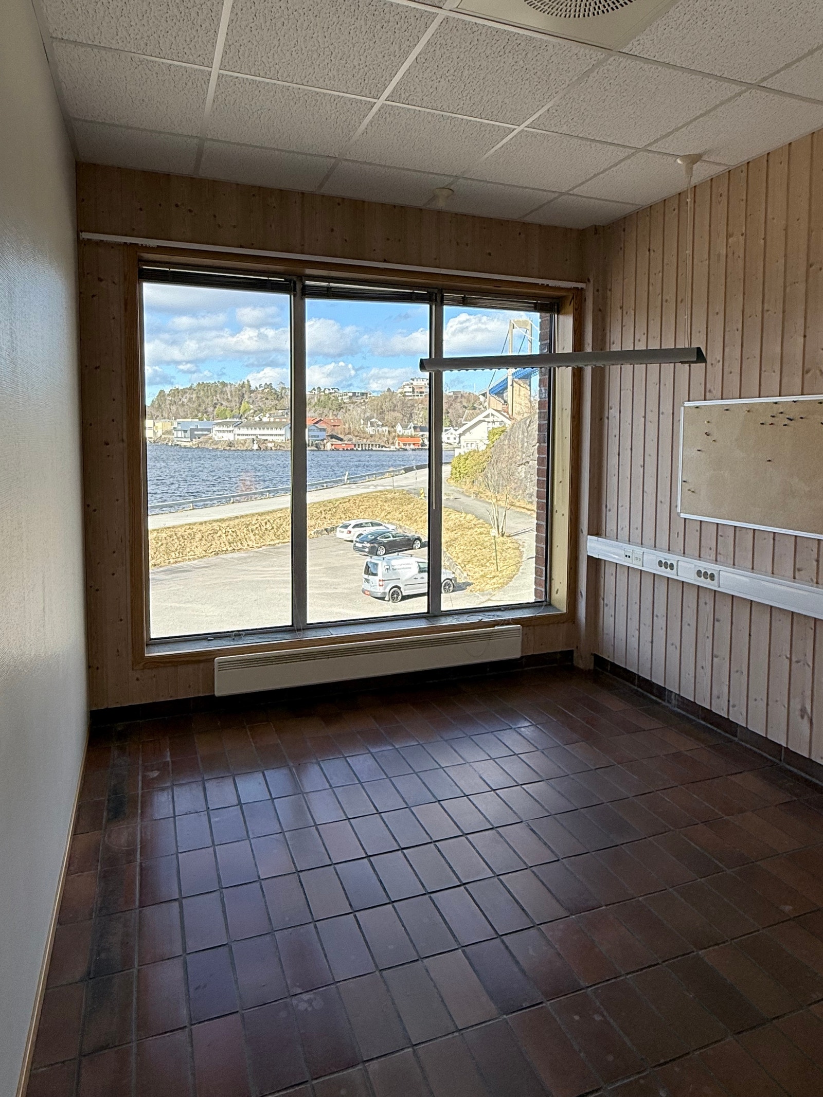 Kontor i eldre fløy. Galleribilde