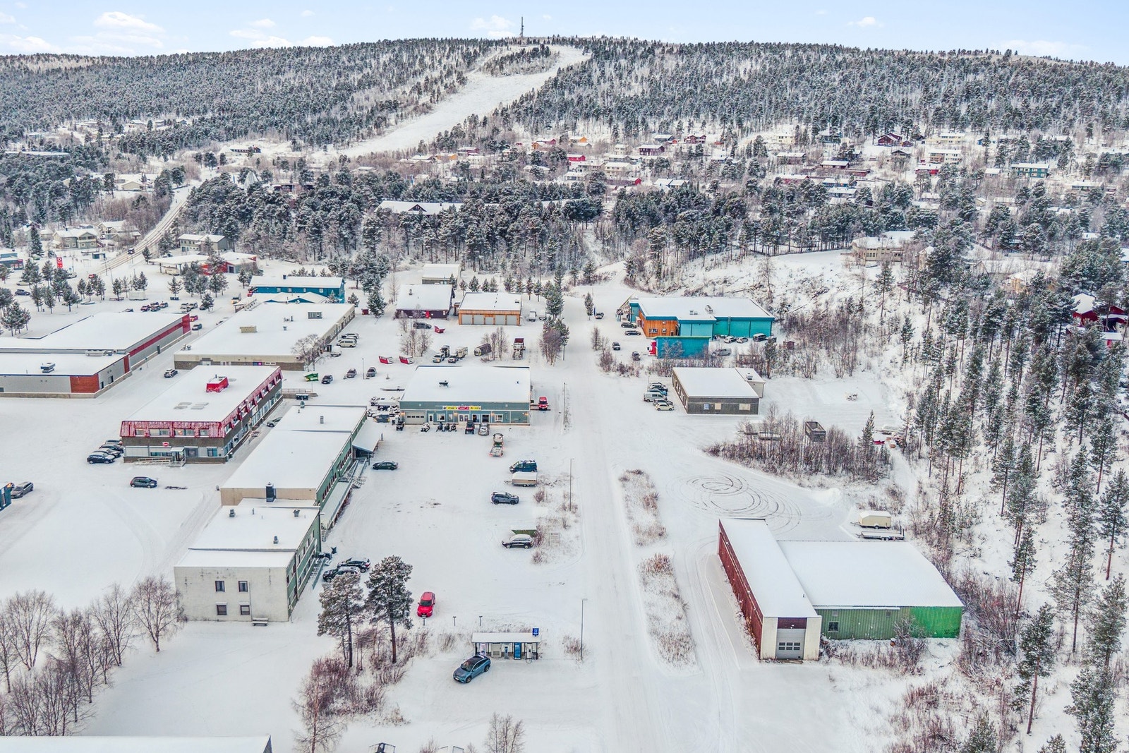 Ta kontakt med EiendomsMegler 1 Nord-Norge Næring for visning. Galleribilde