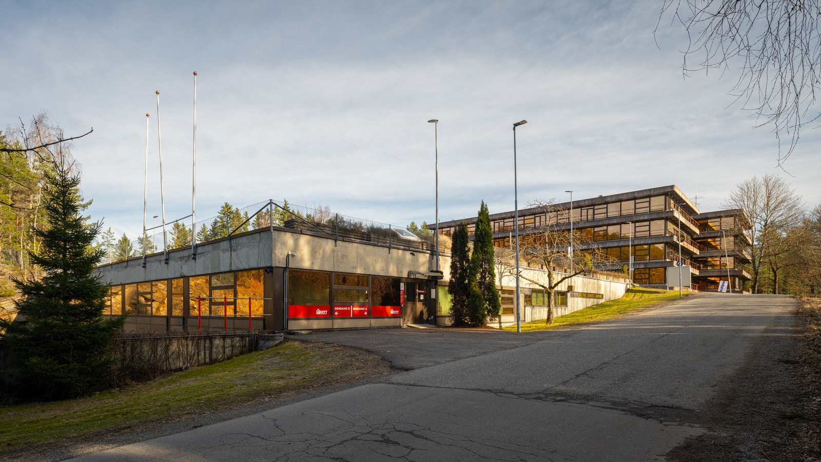 Inngang til kontoretasje Galleribilde