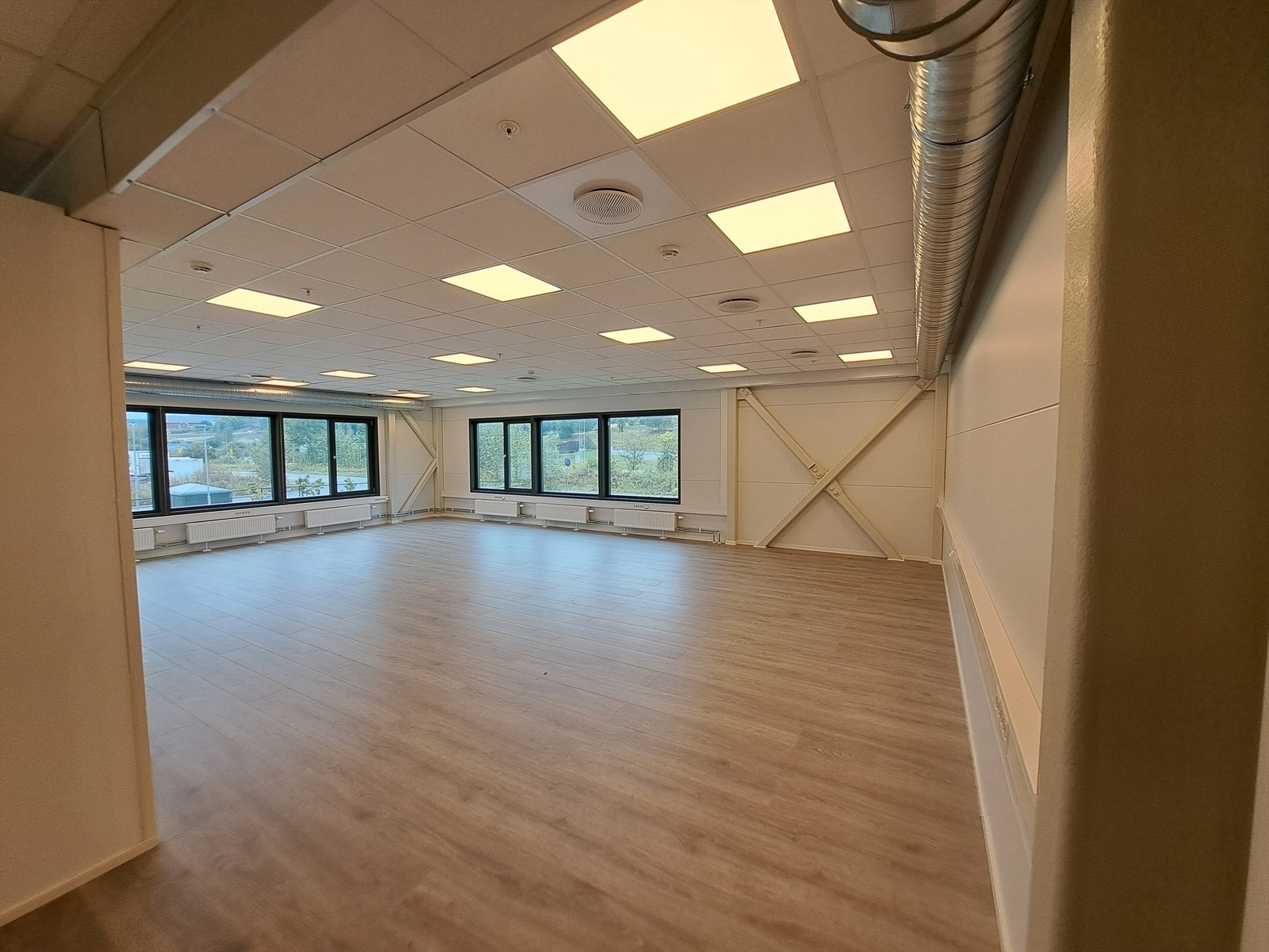 190 kvm mesanin Galleribilde