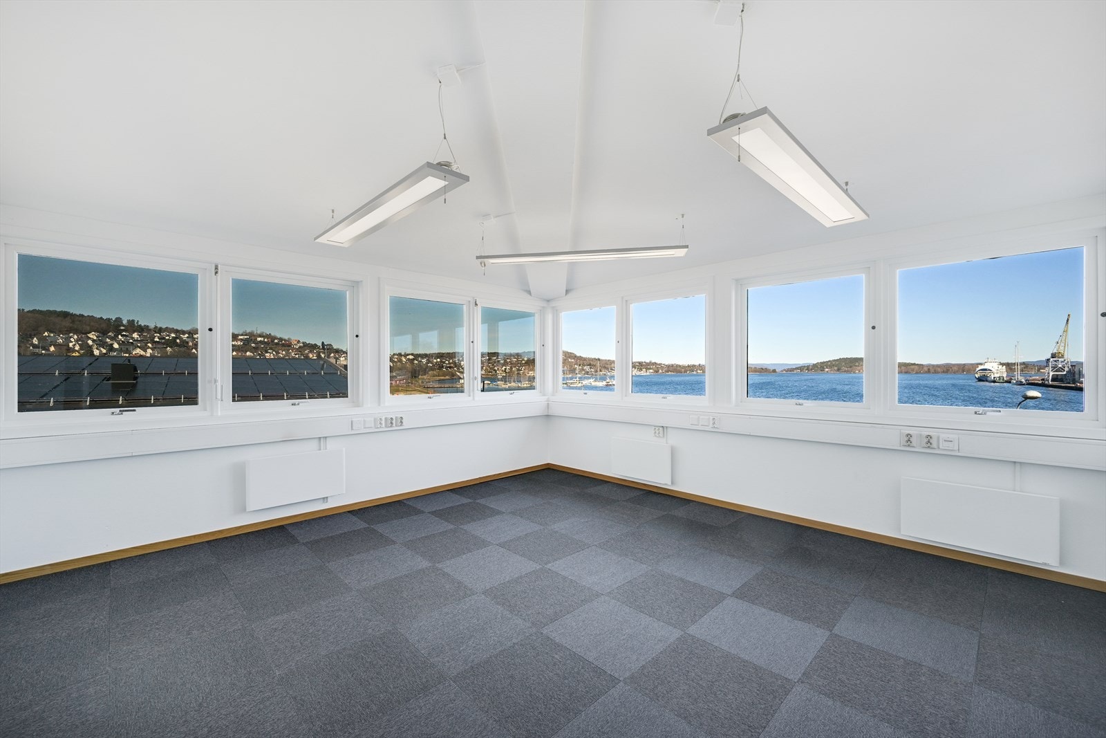 Kontor med sjøutsikt, lokale 2 Galleribilde